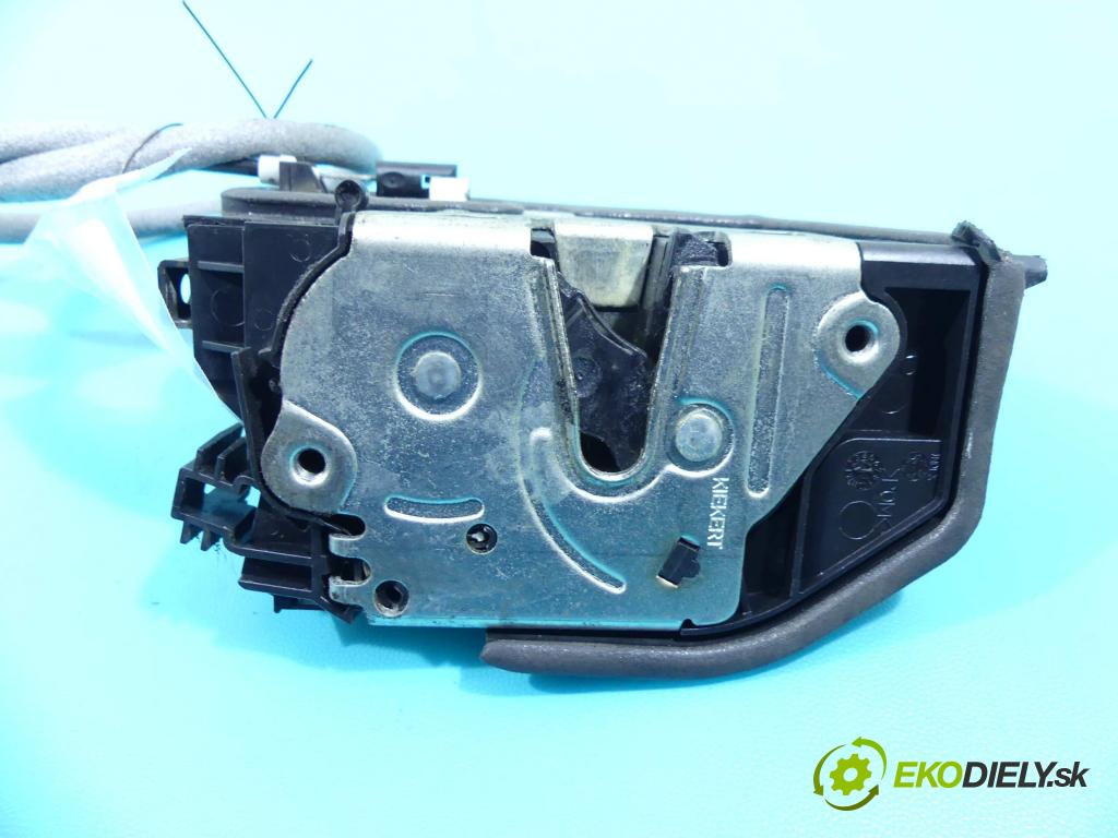 Bmw X5 E70 2006-2013 3.0d 235 hp automatic 173 kW 2993 cm3 5- zámek zadní pravý 7167076