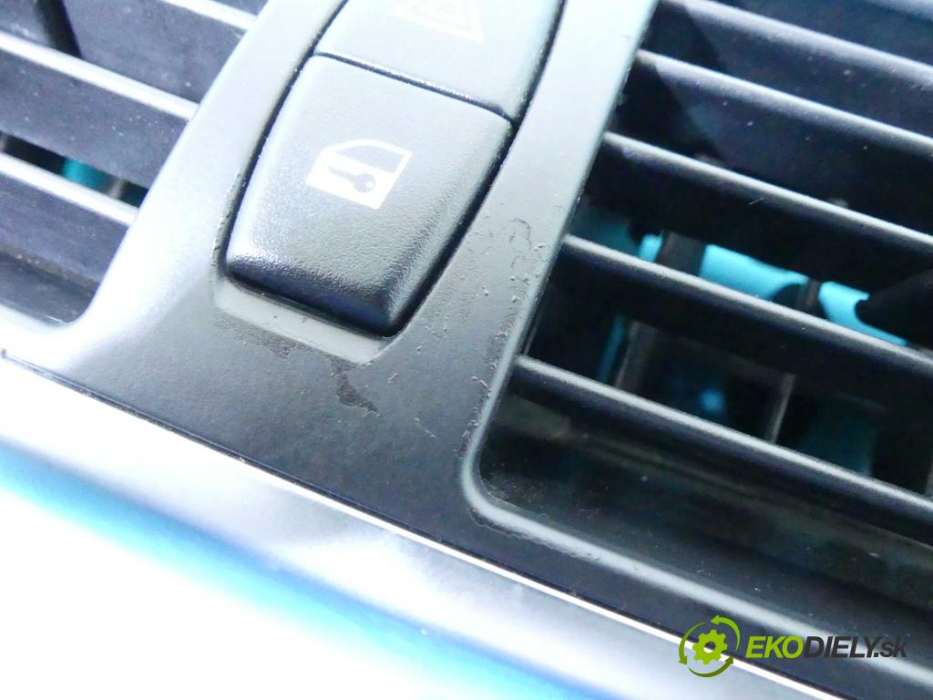 Bmw X5 E70 2006-2013 3.0d 235 HP automatic 173 kW 2993 cm3 5- Mřížka: kúrenia stredová 6958654-04 (Mriežky kúrenia (fukáre))