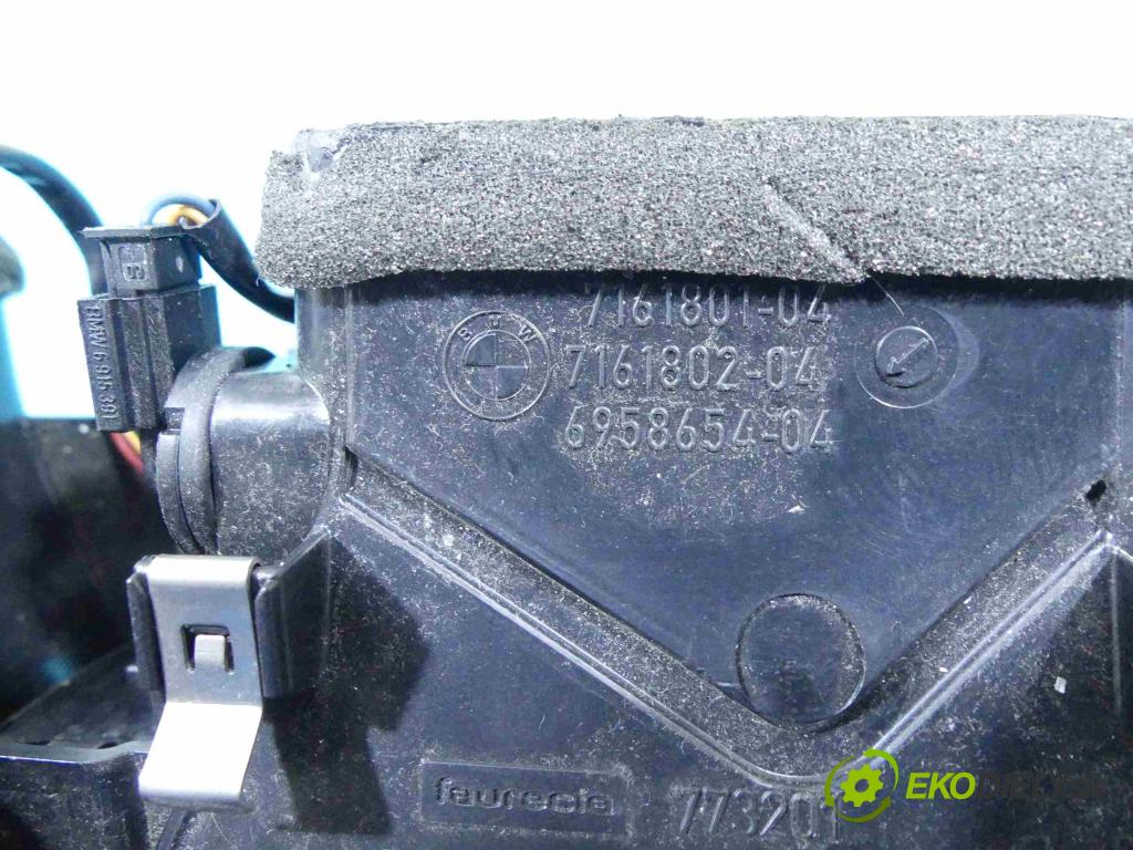 Bmw X5 E70 2006-2013 3.0d 235 HP automatic 173 kW 2993 cm3 5- Mřížka: kúrenia stredová 6958654-04 (Mriežky kúrenia (fukáre))