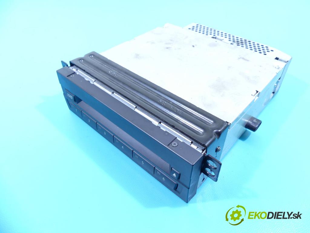 Bmw X5 E70 2006-2013 3.0d 235 HP automatic 173 kW 2993 cm3 5- Menič: cd 9133085 (CD meniče)