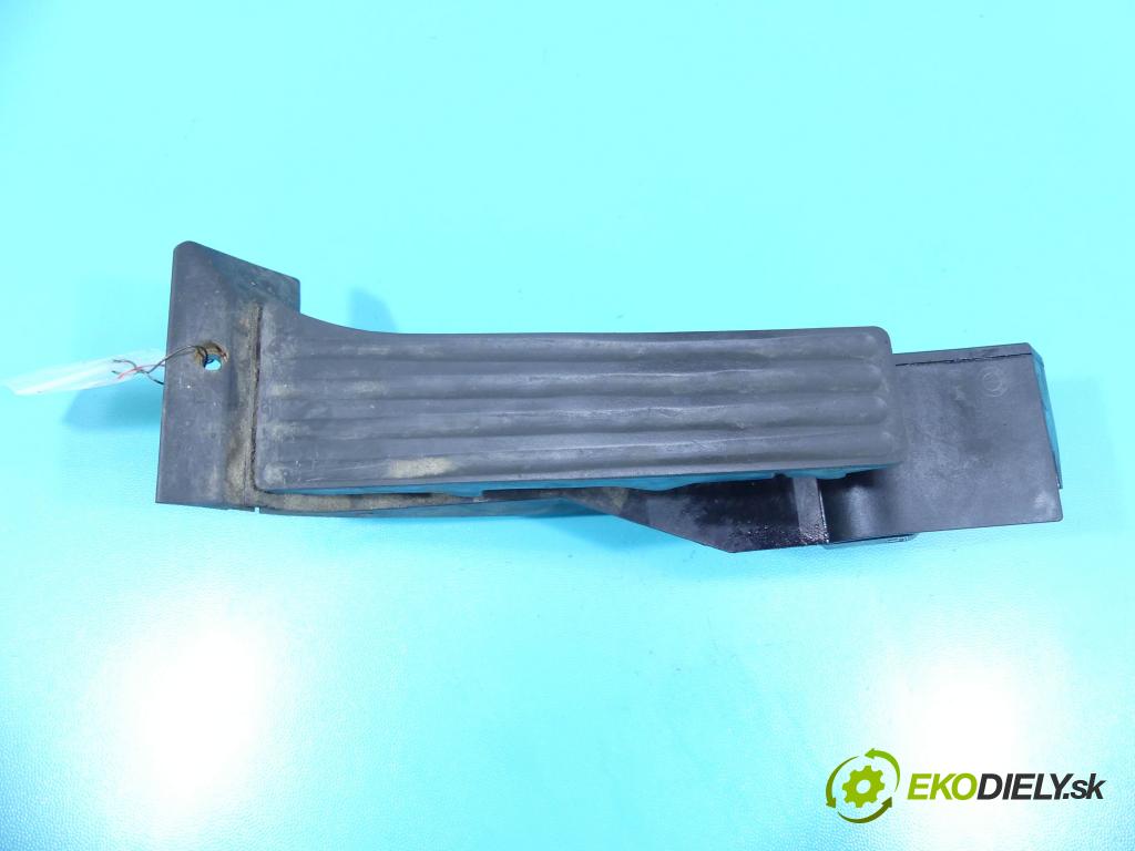 Bmw X5 E70 2006-2013 3.0d 235 HP automatic 173 kW 2993 cm3 5- pedále  (Pedále)