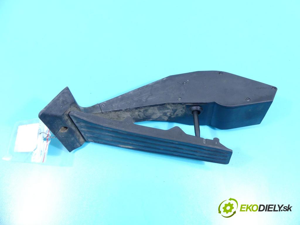 Bmw X5 E70 2006-2013 3.0d 235 HP automatic 173 kW 2993 cm3 5- pedále  (Pedále)