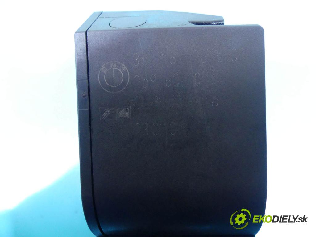 Bmw X5 E70 2006-2013 3.0d 235 HP automatic 173 kW 2993 cm3 5- pedále  (Pedále)