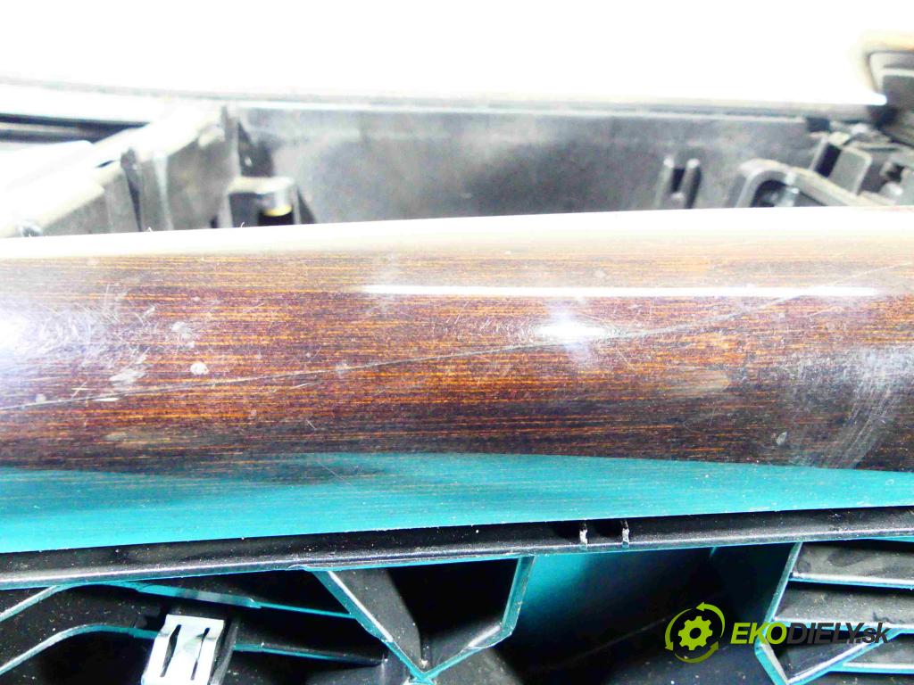 Bmw X5 E70 2006-2013 3.0d 235 HP automatic 173 kW 2993 cm3 5- operadlo 70W2002-02 (Lakťové opierky)