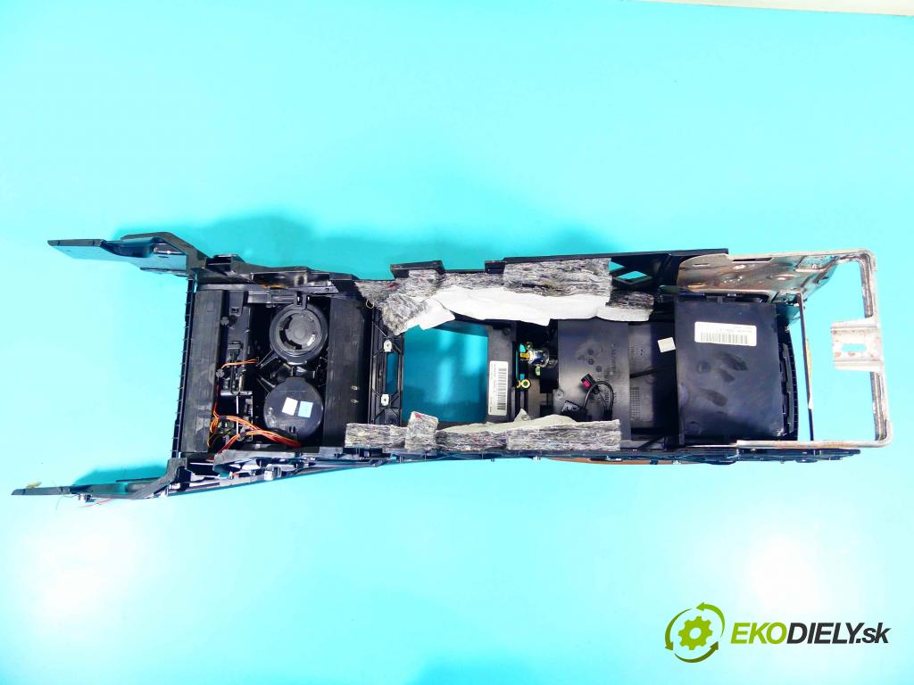 Bmw X5 E70 2006-2013 3.0d 235 HP automatic 173 kW 2993 cm3 5- operadlo 70W2002-02 (Lakťové opierky)