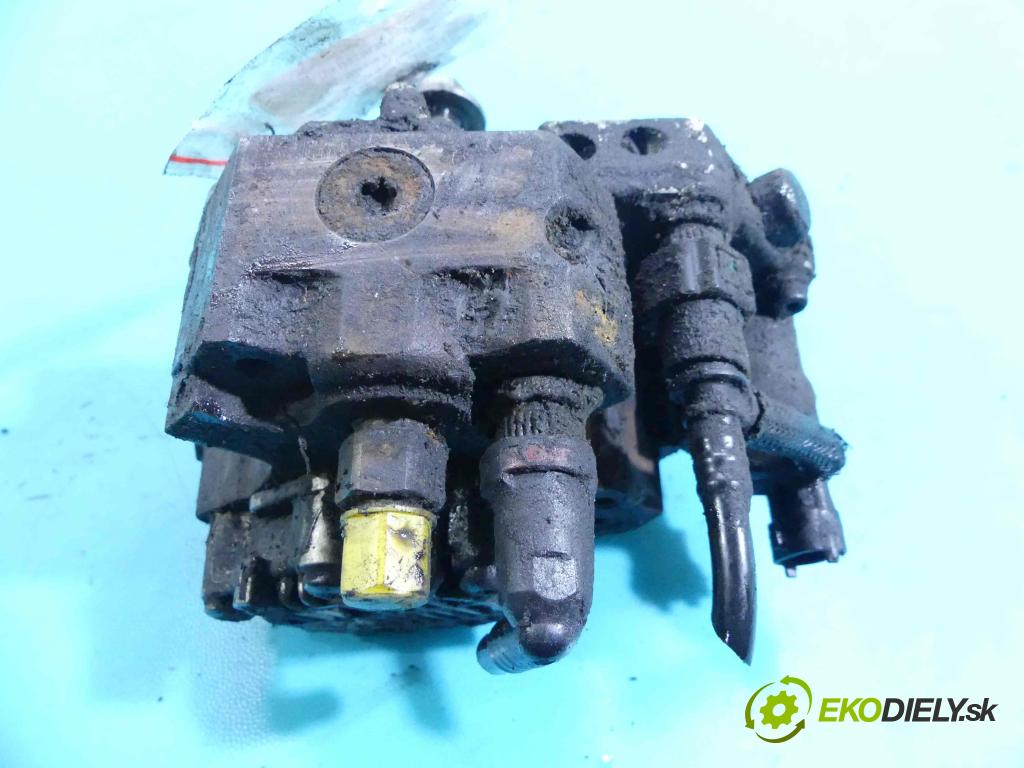 Opel Movano I 1999-2003 2.5 cdti 114 HP manual 84 kW 2463 cm3 5- čerpadlo vstrekovacia 0445010033 (Vstrekovacie čerpadlá)