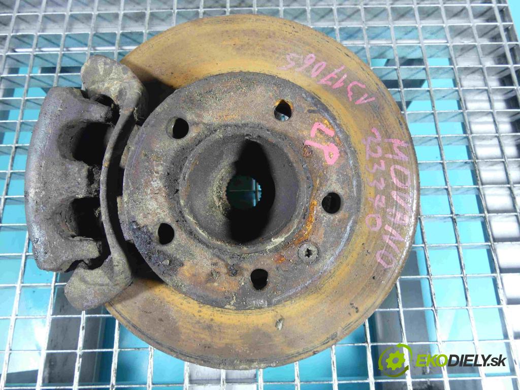 Opel Movano I 1999-2003 2.5 cdti 114 HP manual 84 kW 2463 cm3 5- náboj ľavé  (Náboje)