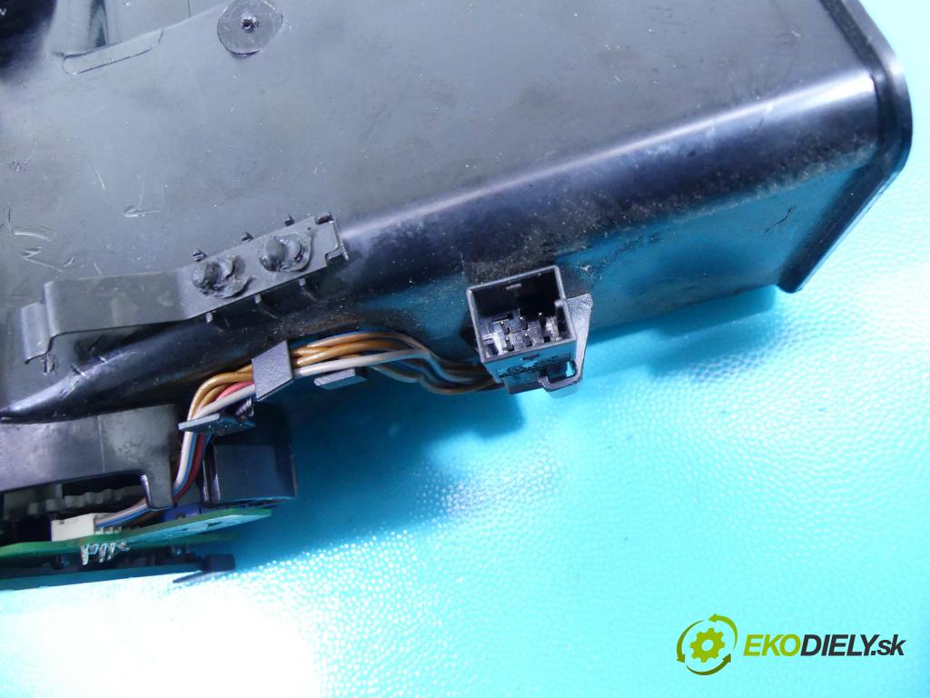 Porsche Panamera I 970 2009-2016 4.8 V8 400KM: automatic 294 kW 4806 cm3 5- Mřížka: kúrenia stredová 970552141 (Mriežky kúrenia (fukáre))