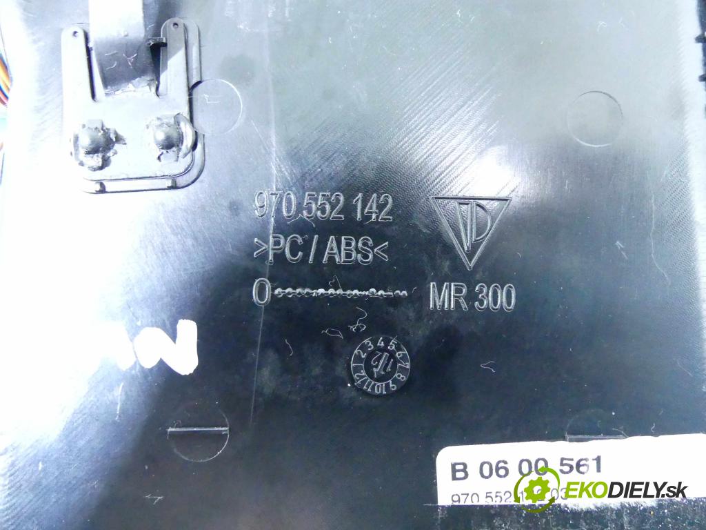 Porsche Panamera I 970 2009-2016 4.8 V8 400KM: automatic 294 kW 4806 cm3 5- Mřížka: kúrenia stredová 970552142 (Mriežky kúrenia (fukáre))