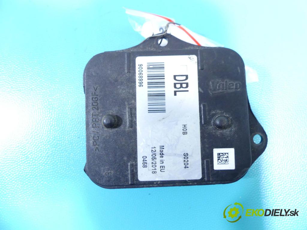 Volvo V60 I 2010-2018 2.0 D4 190 HP automatic 140 kW 1969 cm3 5- střídač: xenon 90068996 (Riadiace jednotky xenónu)