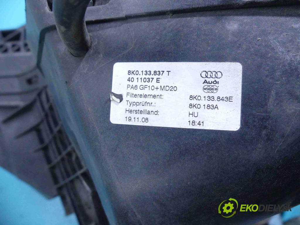 Audi A4 B8 2007-2015 2.0 TDI 143 hp automatic 105 kW 1968 cm3 4- obal filtra vzduchu 8K0129604 (Kryty filtrů)