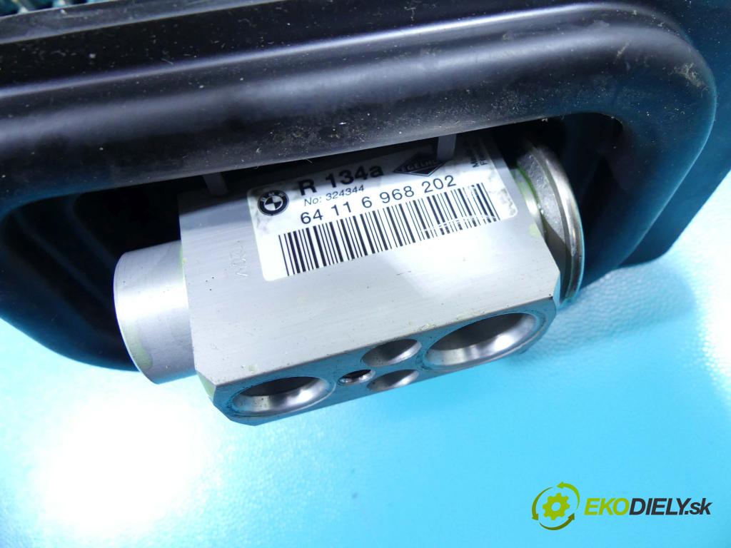 Bmw X5 E70 2006-2013 3.0d 235 hp automatic 173 kW 2993 cm3 5- radiátor 6968202 (Radiátory topení)