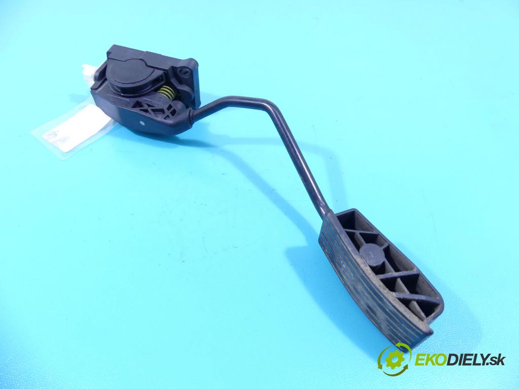 Peugeot 407 2.0 hdi 136 HP manual 100 kW 1997 cm3 5- pedále 9644939680 (Pedále)