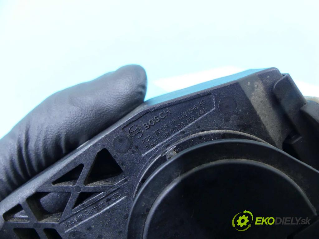 Peugeot 407 2.0 hdi 136 HP manual 100 kW 1997 cm3 5- pedále 9644939680 (Pedále)