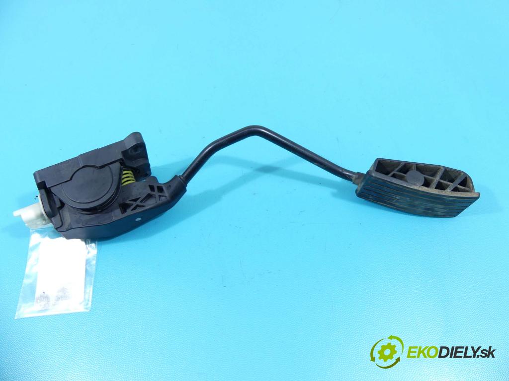 Peugeot 407 2.0 hdi 136 HP manual 100 kW 1997 cm3 5- pedále 9644939680 (Pedále)