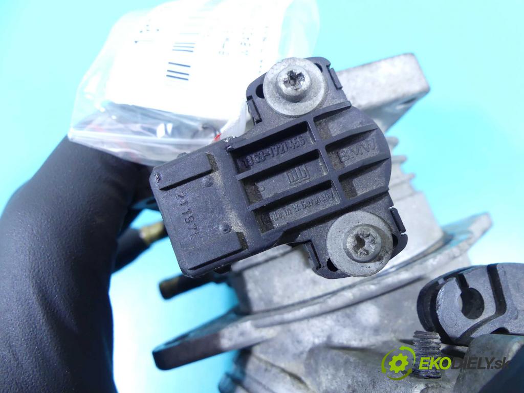Bmw 5 E39 1996-2003 2.0 R6 150 HP manual 110 kW 1991 cm3 4- klapka 1433385 (Škrtiace klapky)