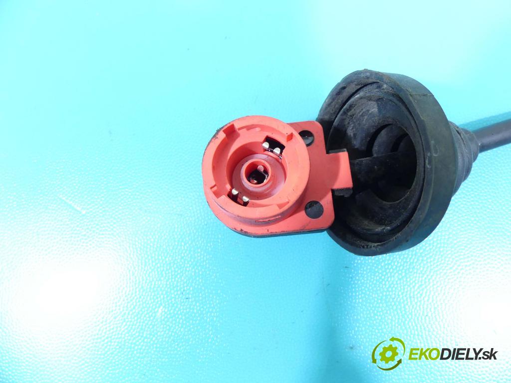 Bmw 5 E39 1996-2003 2.0 R6 150 HP manual 110 kW 1991 cm3 4- střídač: xenon 4B0941471 (Riadiace jednotky xenónu)