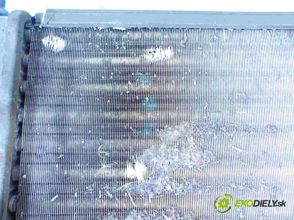 Vw Passat B5 1995-2005 1.6 101 HP manual 74 kW 1595 cm3 4- chladič 8D0121251AC (Chladiče)