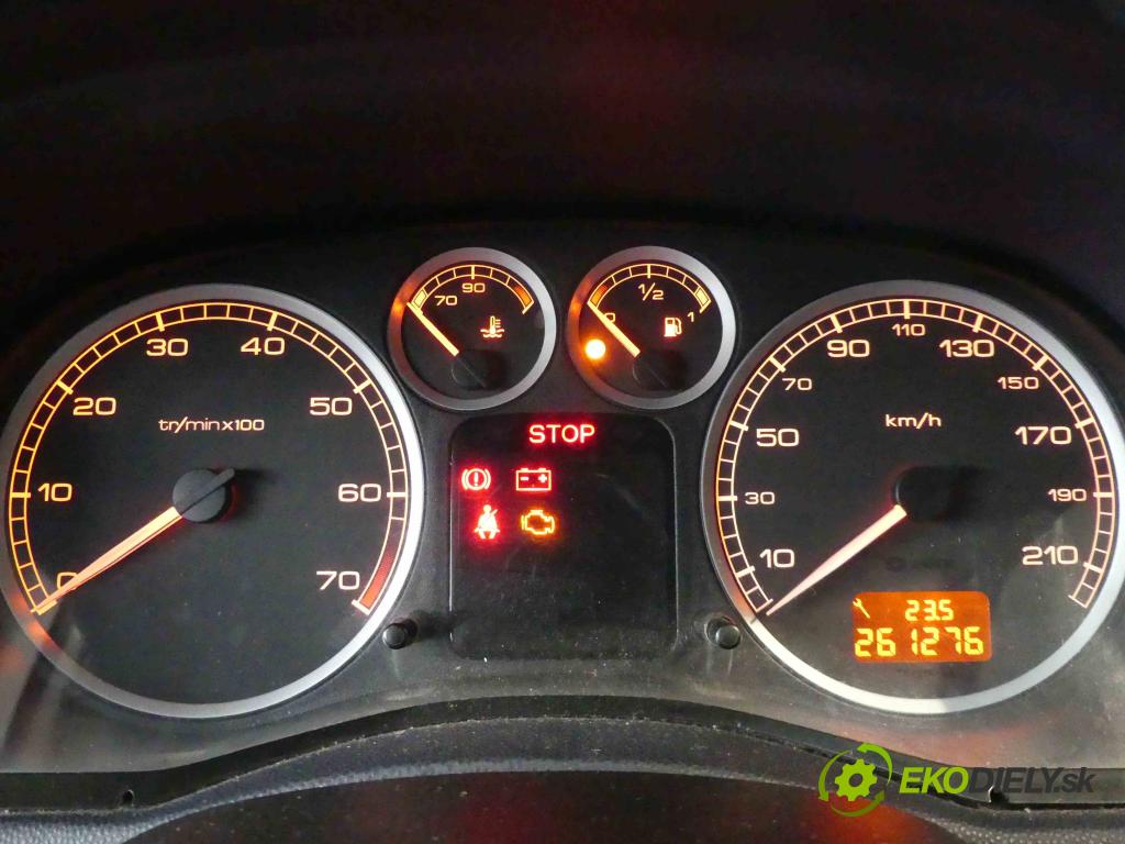 Peugeot 307 1.4 8v 75 HP manual 55 kW 1360 cm3 3- prístrojovka/ budíky 9646742280 (Prístrojové dosky, displeje)