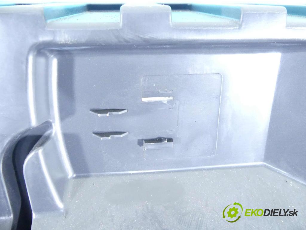 Porsche Panamera I 970 2009-2016 4.8 V8 400KM: automatic 294 kW 4806 cm3 5- Subwoofer: 97064556503 (Audio zariadenia)