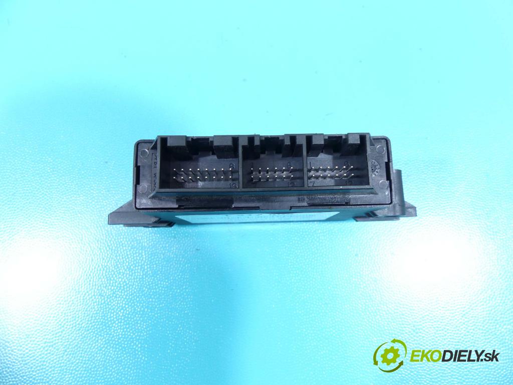 Porsche Panamera I 970 2009-2016 4.8 V8 400KM: automatic 294 kW 4806 cm3 5- modul riadiaca jednotka 97061818306 (Ostatné)