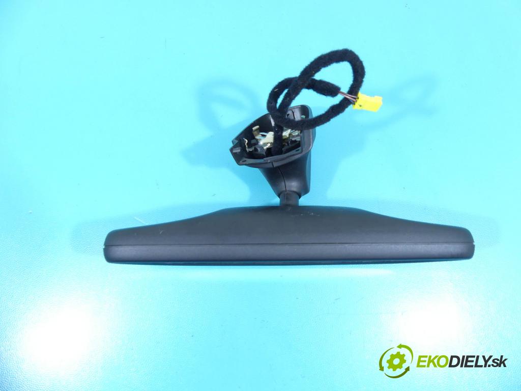 Porsche Panamera I 970 2009-2016 4.8 V8 400KM automatic 294 kW 4806 cm3 5- zpětné zrcátko vnitřní 7PP857511G (Světla vnitřní)