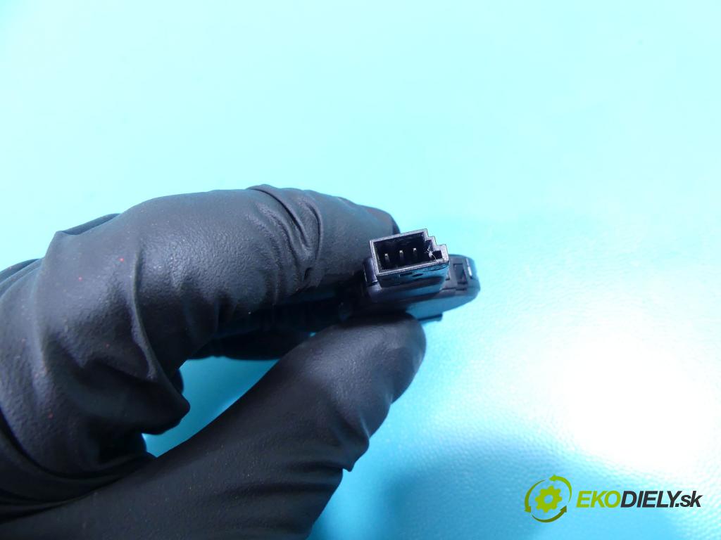 Porsche Panamera I 970 2009-2016 4.8 V8 400KM: automatic 294 kW 4806 cm3 5- snímač déšť: 7P0955559D (Snímače dažďa)