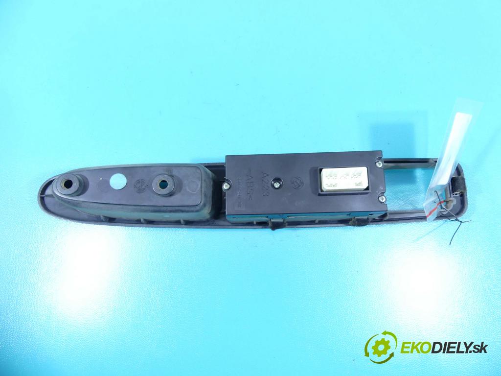 Alfa romeo 166 2.4 jtd 175 HP automatic 129 kW 2387 cm3 4- prepínač okien spätných zrkadiel 156037291