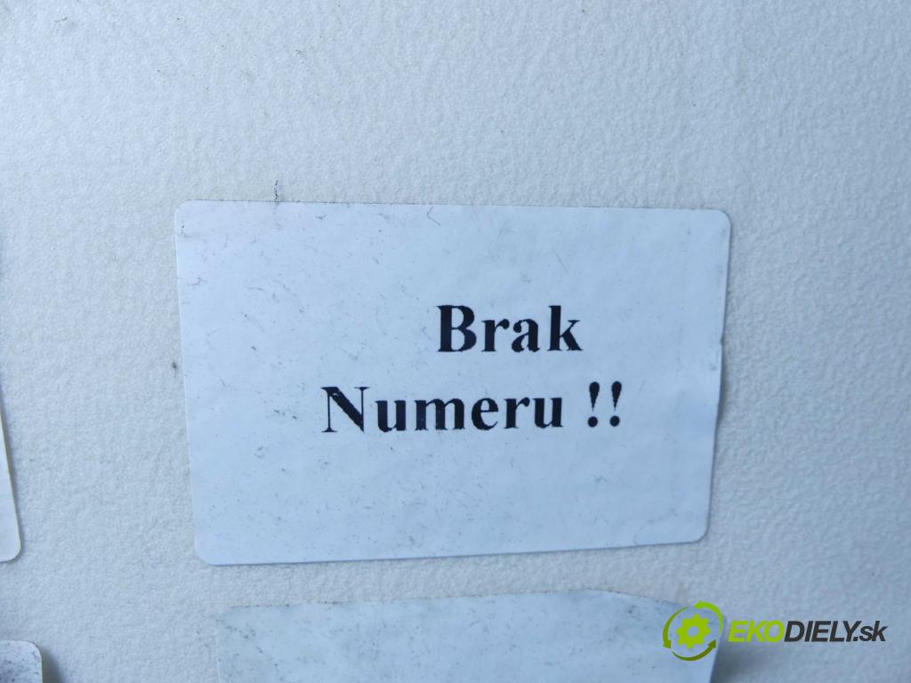 Alfa romeo 166 2.4 jtd 175 HP automatic 129 kW 2387 cm3 4- chladič voda:  (Chladiče vody)