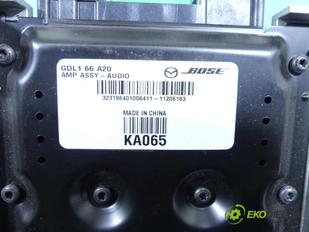 Mazda 6 II GH 2007-2012 2.0 16v DISI 155 HP manual 114 kW 1999 cm3 5- Zesilovač: GDL166A20 (Zosilňovače)