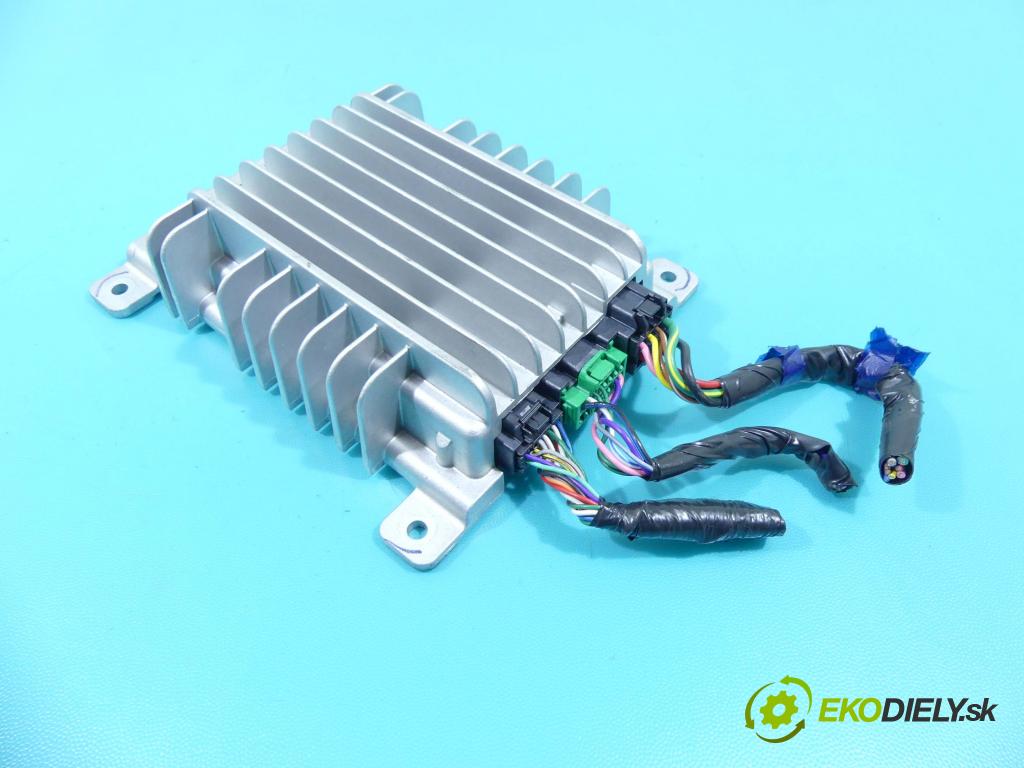 Mazda 6 II GH 2007-2012 2.0 16v DISI 155 HP manual 114 kW 1999 cm3 5- Zesilovač: GDL166A20 (Zosilňovače)