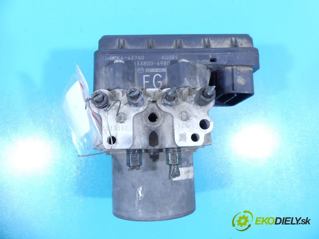 Mazda 6 II GH 2007-2012 2.0 16v DISI 155 HP manual 114 kW 1999 cm3 5- čerpadlo abs GDK4-437A0 (Pumpy ABS)