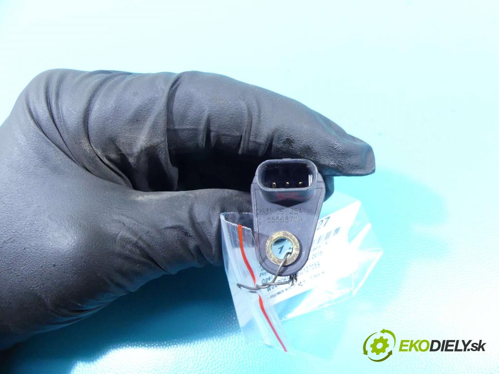 Opel Astra IV 2009-2015 1.6 16V 116 hp manual 85 kW 1598 cm3 5- snímač pozice: hřídele vačkový 55565709 (Snímače polohy kliky, vačky)