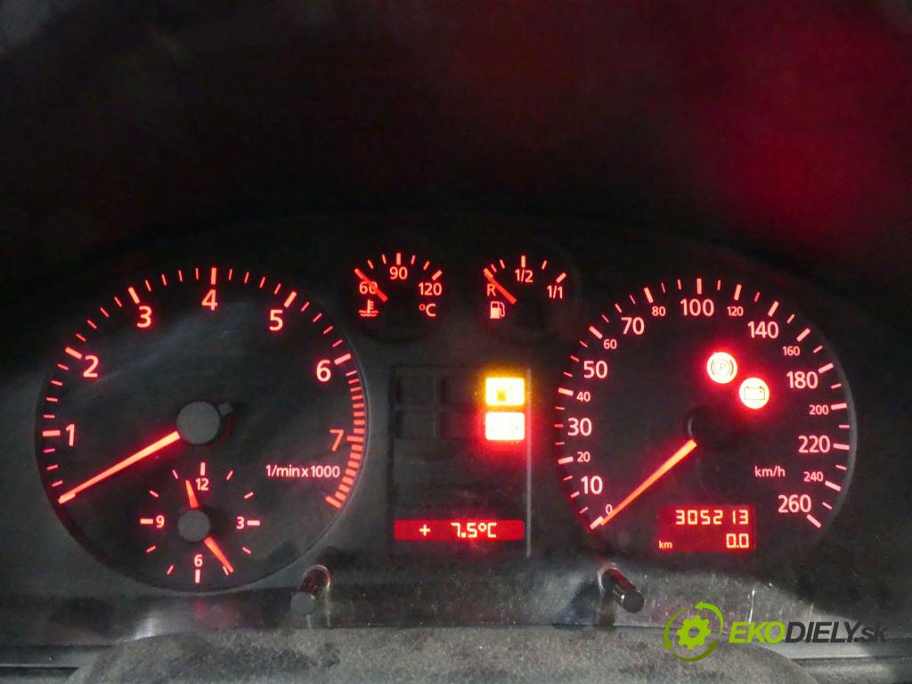 Audi A4 B5 1994-2001 1.6 101 HP manual 74 kW 1595 cm3 4- prístrojovka/ budíky 8D0919861H (Prístrojové dosky, displeje)