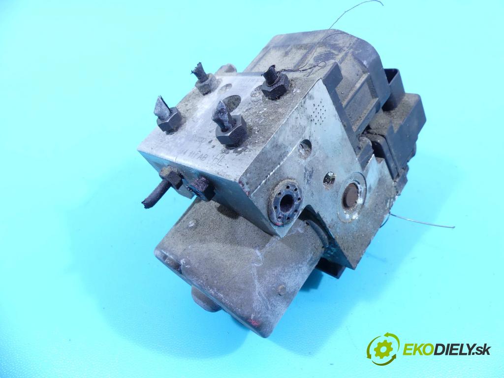Audi A4 B5 1994-2001 1.6 101 HP manual 74 kW 1595 cm3 4- čerpadlo abs 0273004281 (Pumpy ABS)
