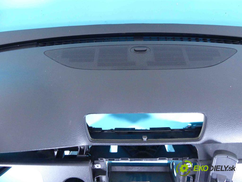 Vw Passat B6 2005-2010 1.9 tdi 105 HP manual 77 kW 1896 cm3 5- kokpit,pristrojová doska rozdeľovacia 3C0880204D