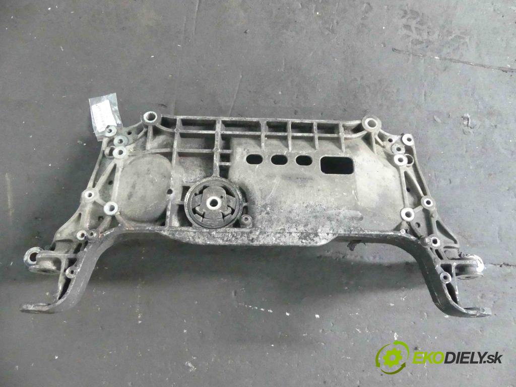 Vw Passat B6 2005-2010 1.9 tdi 105 hp manual 77 kW 1896 cm3 5- výztuha motoru