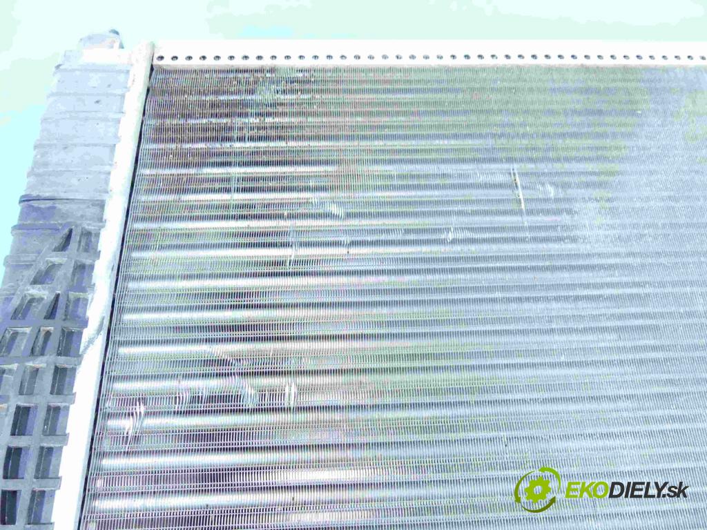 Vw Passat B5 1995-2005 1.6 101 HP manual 74 kW 1595 cm3 4- chladič  (Chladiče)