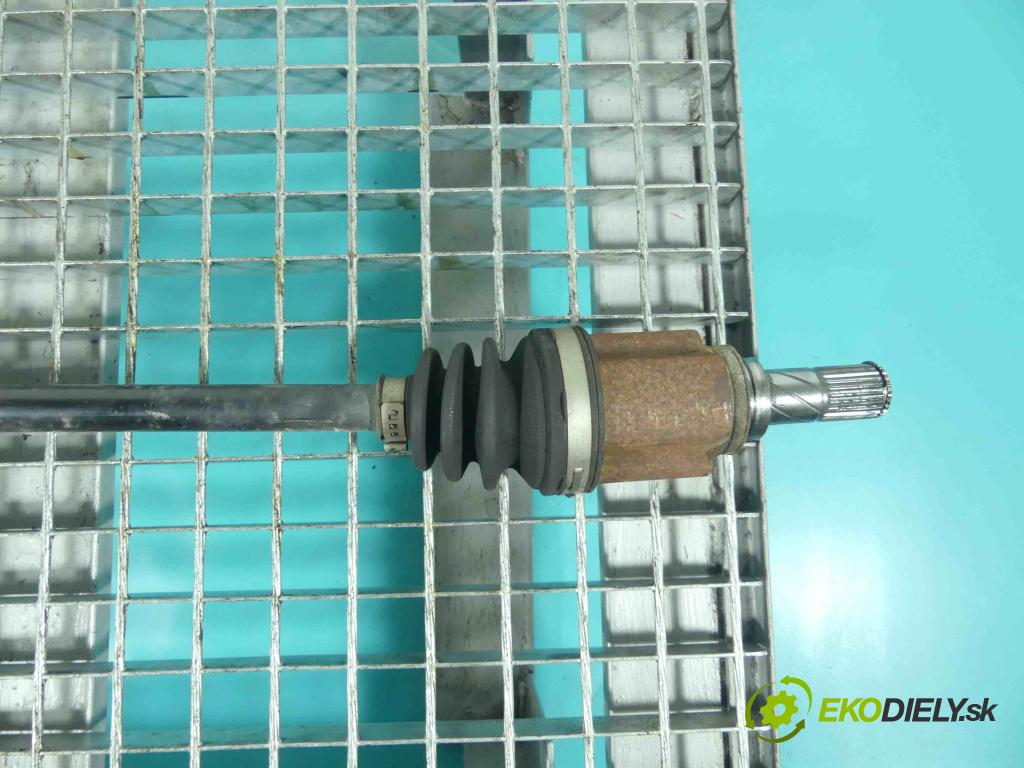 Nissan Micra K13 2010-2017 1.2 16V 80 HP manual 59 kW 1198 cm3 5- poloos pravé 39100 1HC3B (Poloosy)