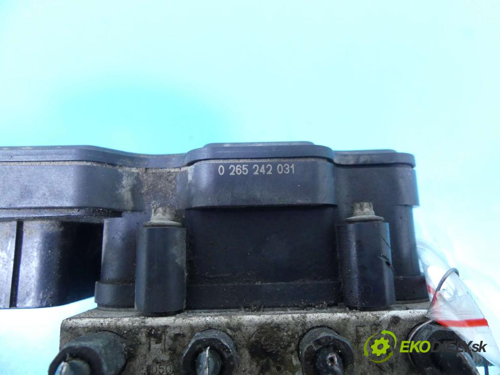 Nissan Micra K13 2010-2017 1.2 16V 80 HP manual 59 kW 1198 cm3 5- čerpadlo abs 0265956012 (Pumpy ABS)
