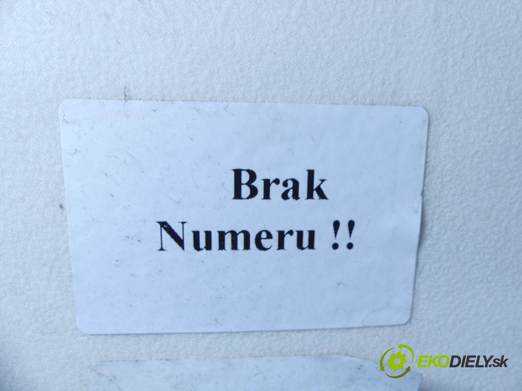 Nissan Micra K13 2010-2017 1.2 16V 80 HP manual 59 kW 1198 cm3 5- rúrka klimatizácie