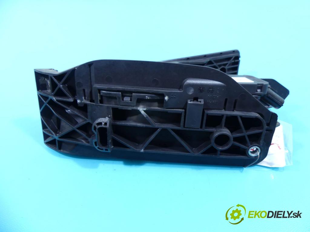 Porsche Panamera I 970 2009-2016 4.8 V8 400KM: automatic 294 kW 4806 cm3 5- pedále 97042302101 (Pedále)