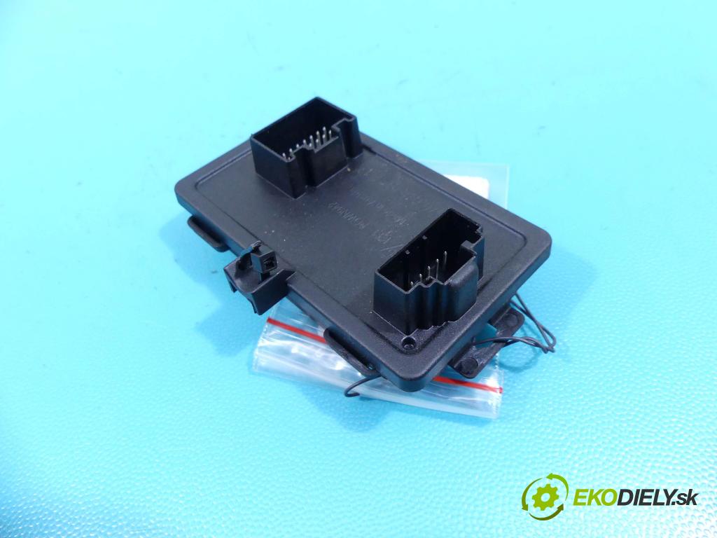 Porsche Panamera I 970 2009-2016 4.8 V8 400KM: automatic 294 kW 4806 cm3 5- modul riadiaca jednotka 97061807501 (Ostatné)