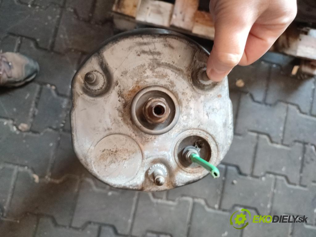 Porsche Panamera I 970 2009-2016 4.8 V8 400KM: automatic 294 kW 4806 cm3 5- tlmič predné pravý 97034305217 (Kľučka dverí ostatné)