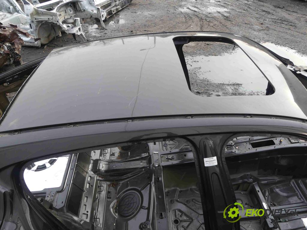 Porsche Panamera I 970 2009-2016 4.8 V8 400KM automatic 294 kW 4806 cm3 5- Strecha: