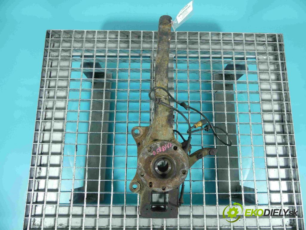 Alfa romeo 166 2.4 jtd 175 HP automatic 129 kW 2387 cm3 4- náboj ľavé  (Náboje)