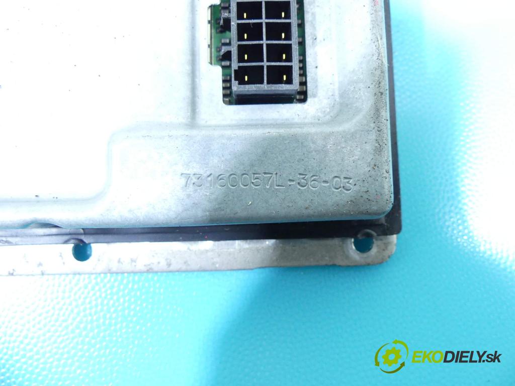 Alfa romeo 166 2.4 jtd 175 HP automatic 129 kW 2387 cm3 4- střídač: xenon 89034783 (Riadiace jednotky xenónu)