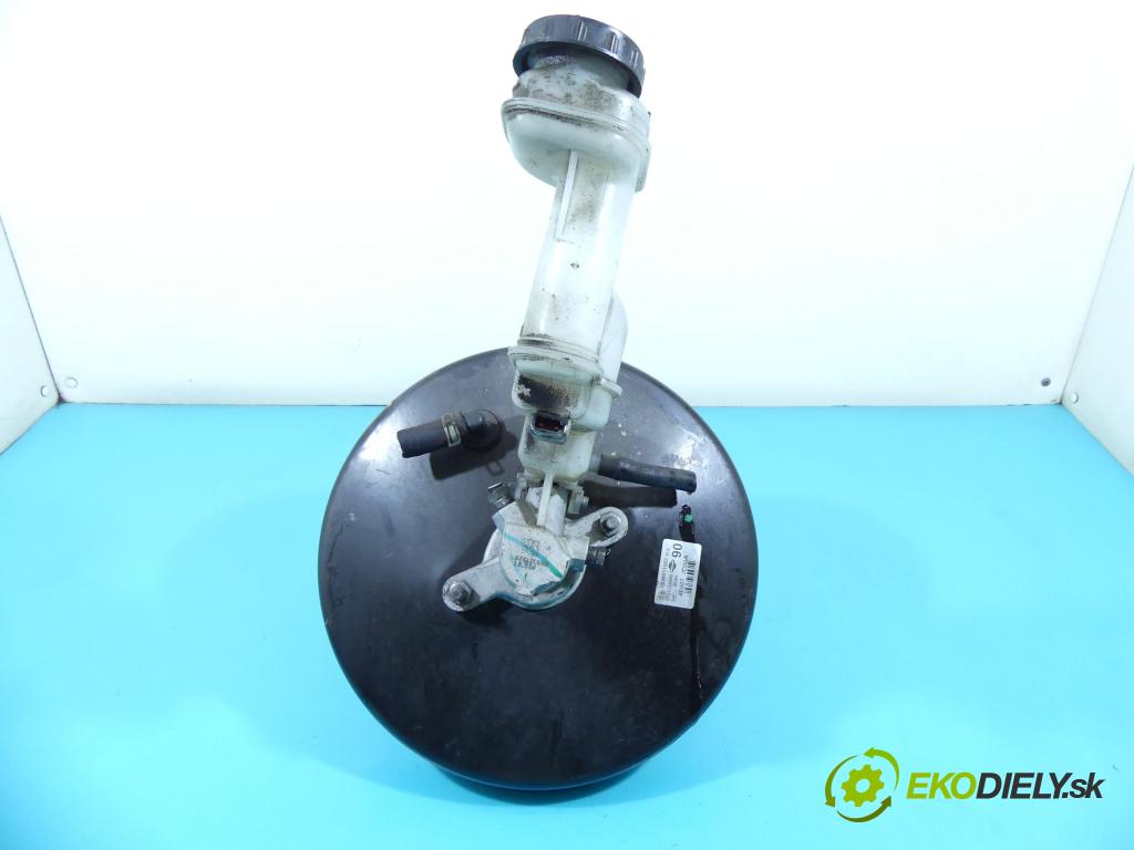 Nissan Qashqai I J10 2006-2013 2.0 dci 150 HP manual 110 kW 1995 cm3 5- servo brzdové 0204051565