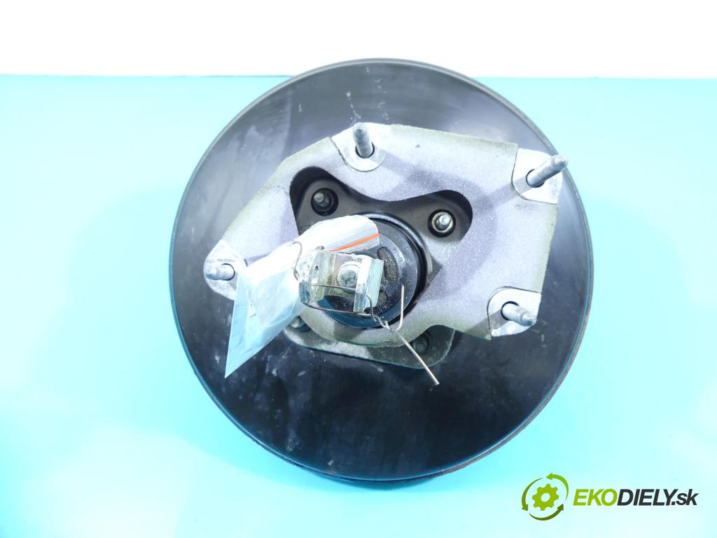 Nissan Qashqai I J10 2006-2013 2.0 dci 150 HP manual 110 kW 1995 cm3 5- servo brzdové 0204051565