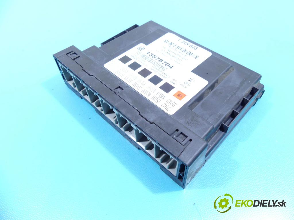 Opel Insignia A 2008-2017 2.0 cdti 131 HP automatic 96 kW 1956 cm3 5- modul riadiaca jednotka 13578704 (Ostatné)